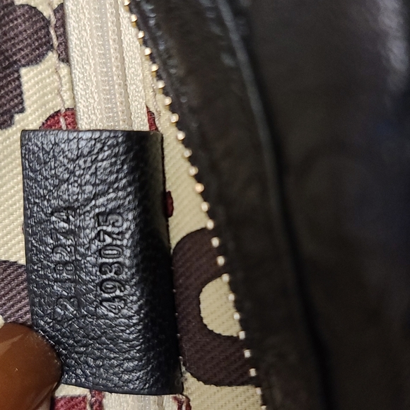 Gently worn Excellent condition 100% Authentic Gucci Handbag All leather - Picture 8 of 11